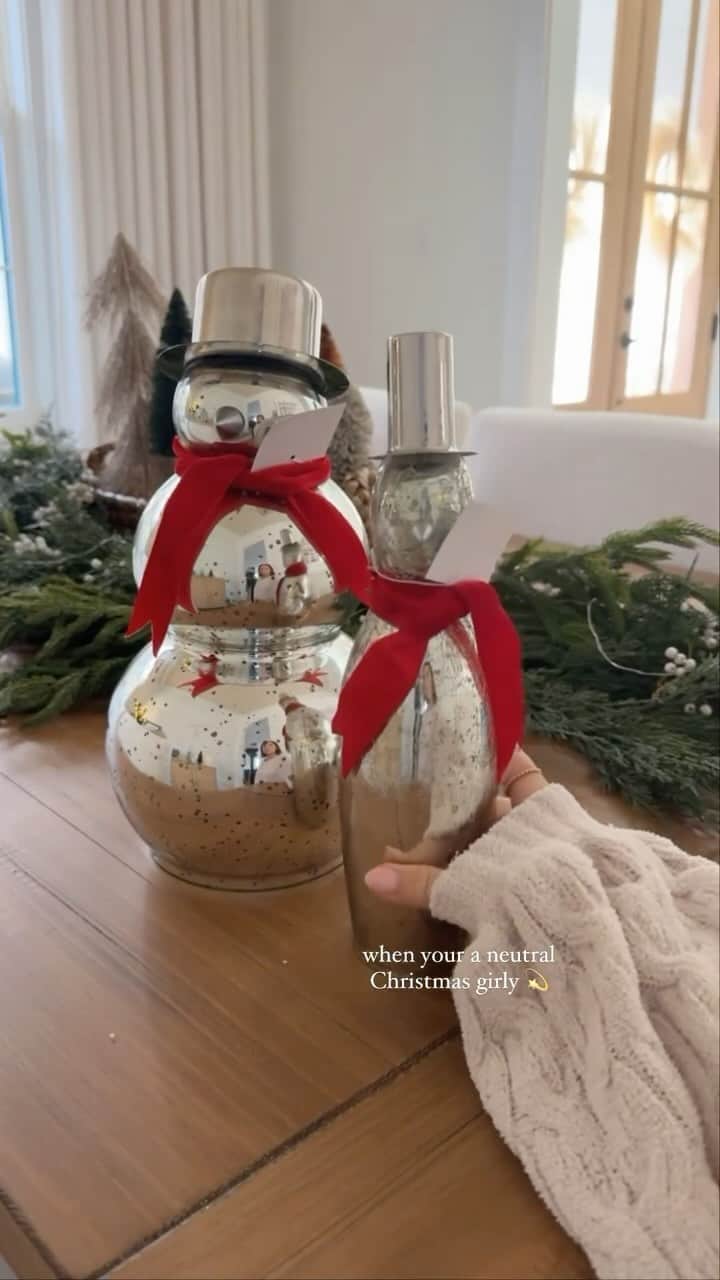 T.J.マックスのインスタグラム：「there’s snow place like home ⛄️ @kasiaizabella」