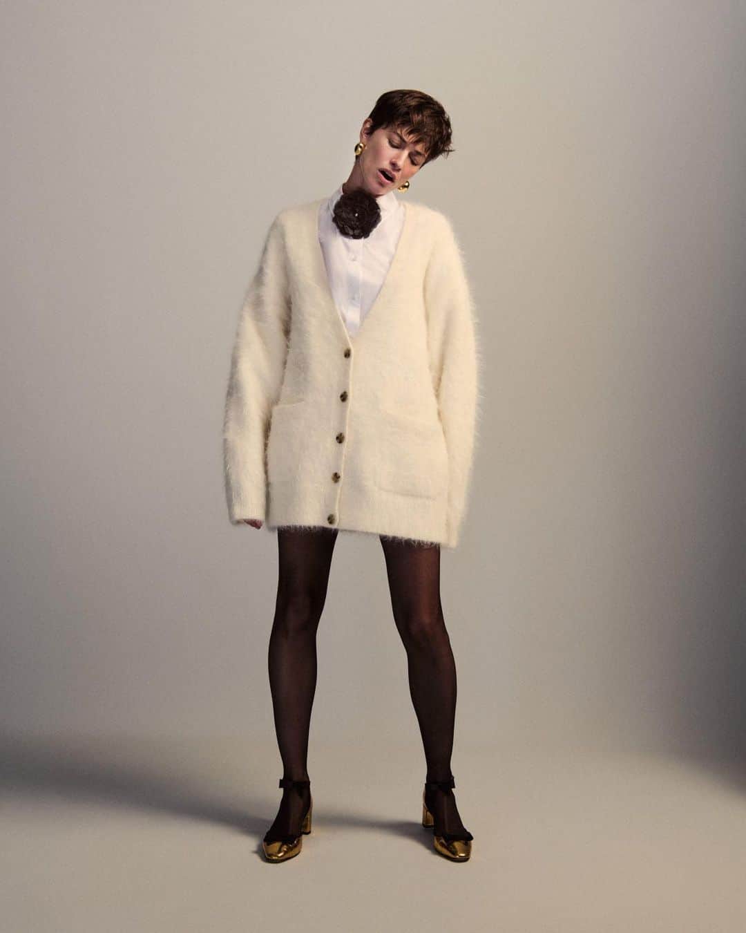 ジェイクルーさんのインスタグラム写真 - (ジェイクルーInstagram)「The dress code is…sweaters and sequins」11月19日 0時34分 - jcrew