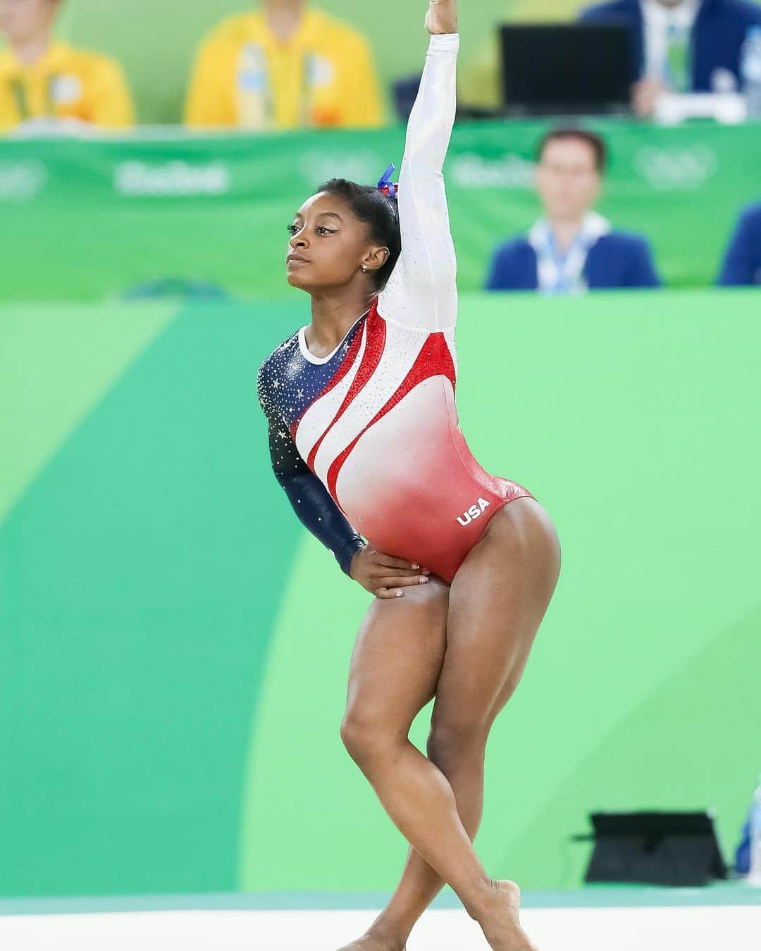Inside Gymnasticsのインスタグラム：「Thoughts on Simone Biles’ FX routines?! Which is your fave - 2016 Quad, 2020 Quad or 2024 Quad?  #gymnastics #simonebiles」