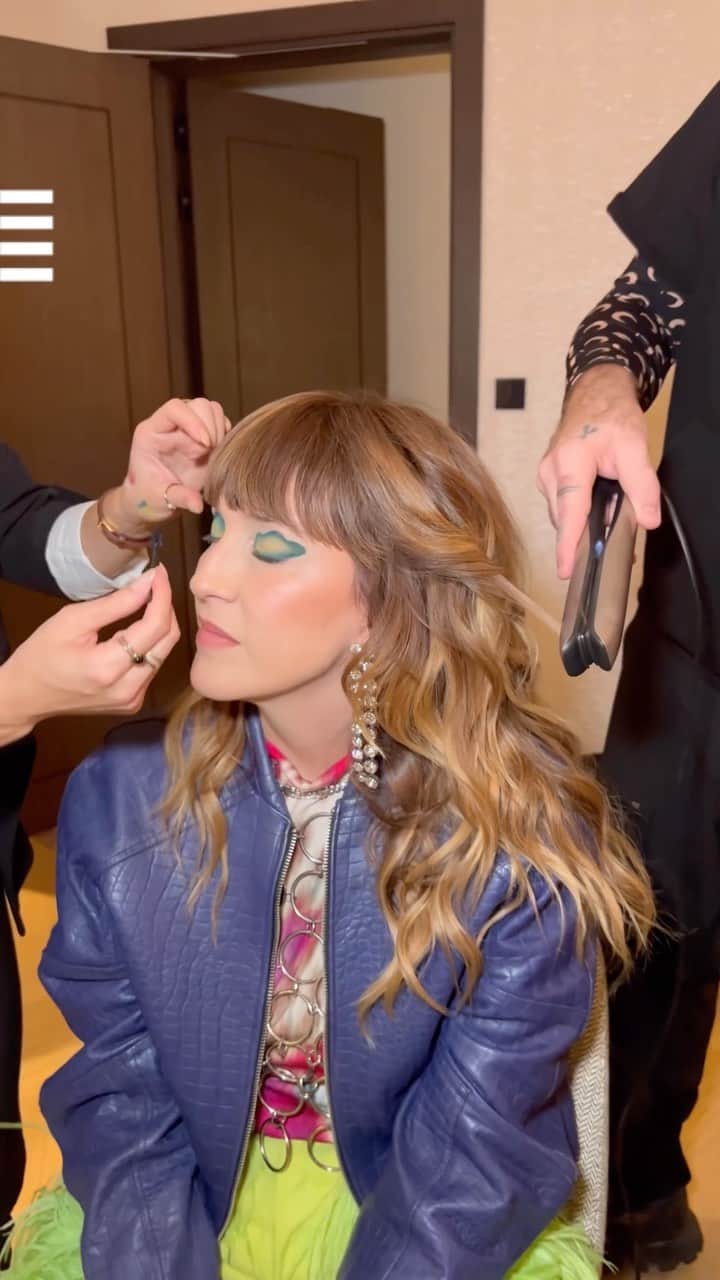 のインスタグラム：「Une nuit pleine de glamour, de beauté et de moments inoubliables pendant la soirée de réouverture du Sephora Champs Élysées avec @daphneburki✨ #SephoraChampsElysées #vlog」