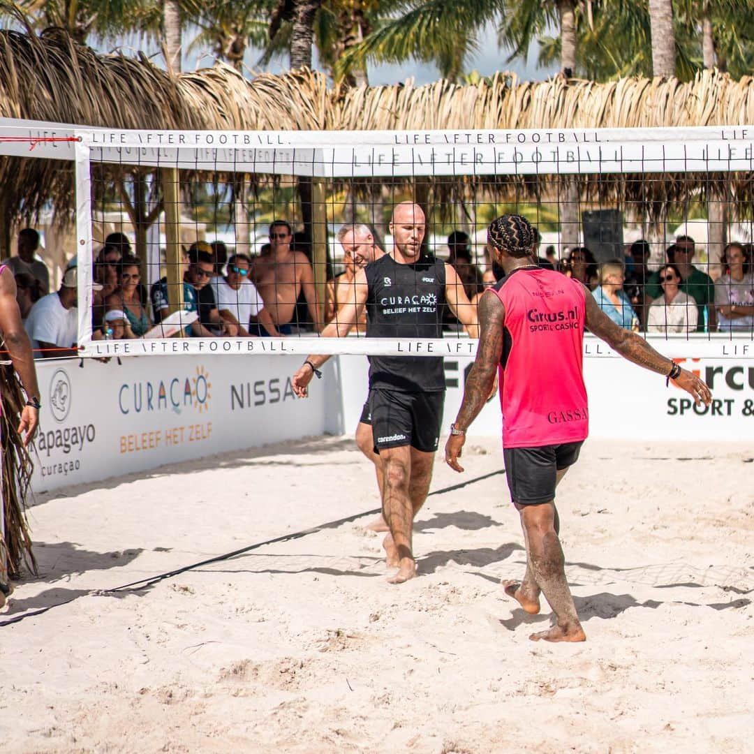 イェレマイン・レンスさんのインスタグラム写真 - (イェレマイン・レンスInstagram)「Matchday @lifeafterfootballofficial #footvolley2024 #lifeafterfootball」11月19日 1時14分 - jeremain