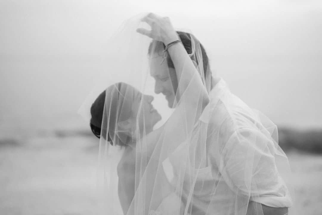 ブリアナ・エヴィガンのインスタグラム：「Full wedding highlights video up on @youtube click the link in my bio or go to TheBrianaEvigan youtube channel.」