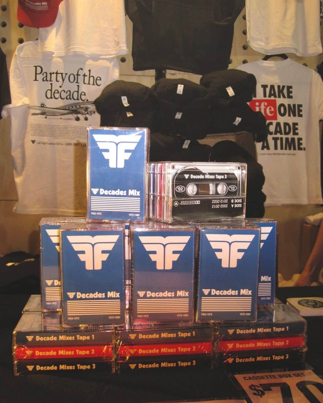 Flight Facilitiesさんのインスタグラム写真 - (Flight FacilitiesInstagram)「Want to listen to our Decade Mixes on the go? 📻 Limited edition Decade Cassettes Sets are online now. Link in bio.」11月19日 10時52分 - flightfac