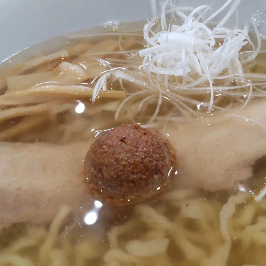 みながわゆみさんのインスタグラム写真 - (みながわゆみInstagram)「#ラーメン#ラーメン大好き#高畠町#山喜#塩ラーメン#赤魂#赤魂ラーメン#おいしい#至福の一杯#takahata山喜#10食限定」11月19日 10時55分 - nama.09.19