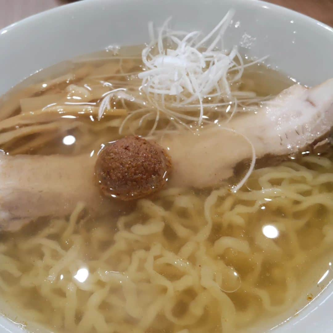 みながわゆみさんのインスタグラム写真 - (みながわゆみInstagram)「#ラーメン#ラーメン大好き#高畠町#山喜#塩ラーメン#赤魂#赤魂ラーメン#おいしい#至福の一杯#takahata山喜#10食限定」11月19日 10時55分 - nama.09.19