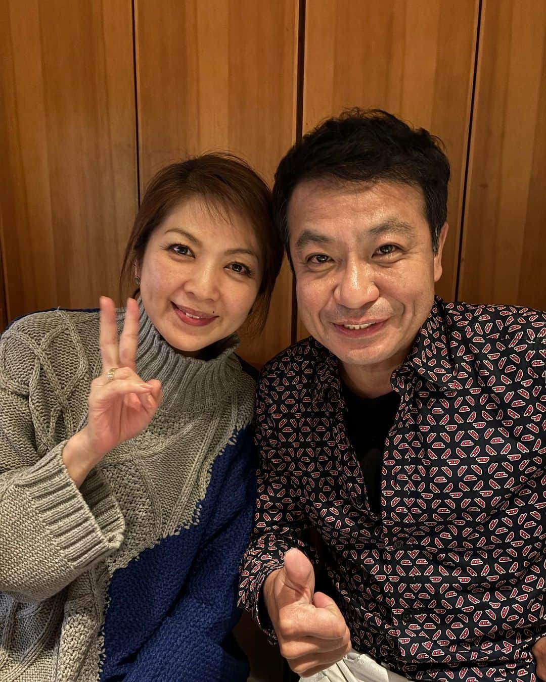 中山秀征さんのインスタグラム写真 - (中山秀征Instagram)「昨日は直ちゃんと「ヒデライブ」の歌の練習をしました！ 直ちゃんのソロとデュエット楽しみにして下さい。たっぷり聴かせます😊 直ちゃんのインスタグラムに飯島劇場4本立ても更新されてますので、是非ご覧ください🙌 ライブまであと11日…！」11月19日 11時26分 - hidechan0731