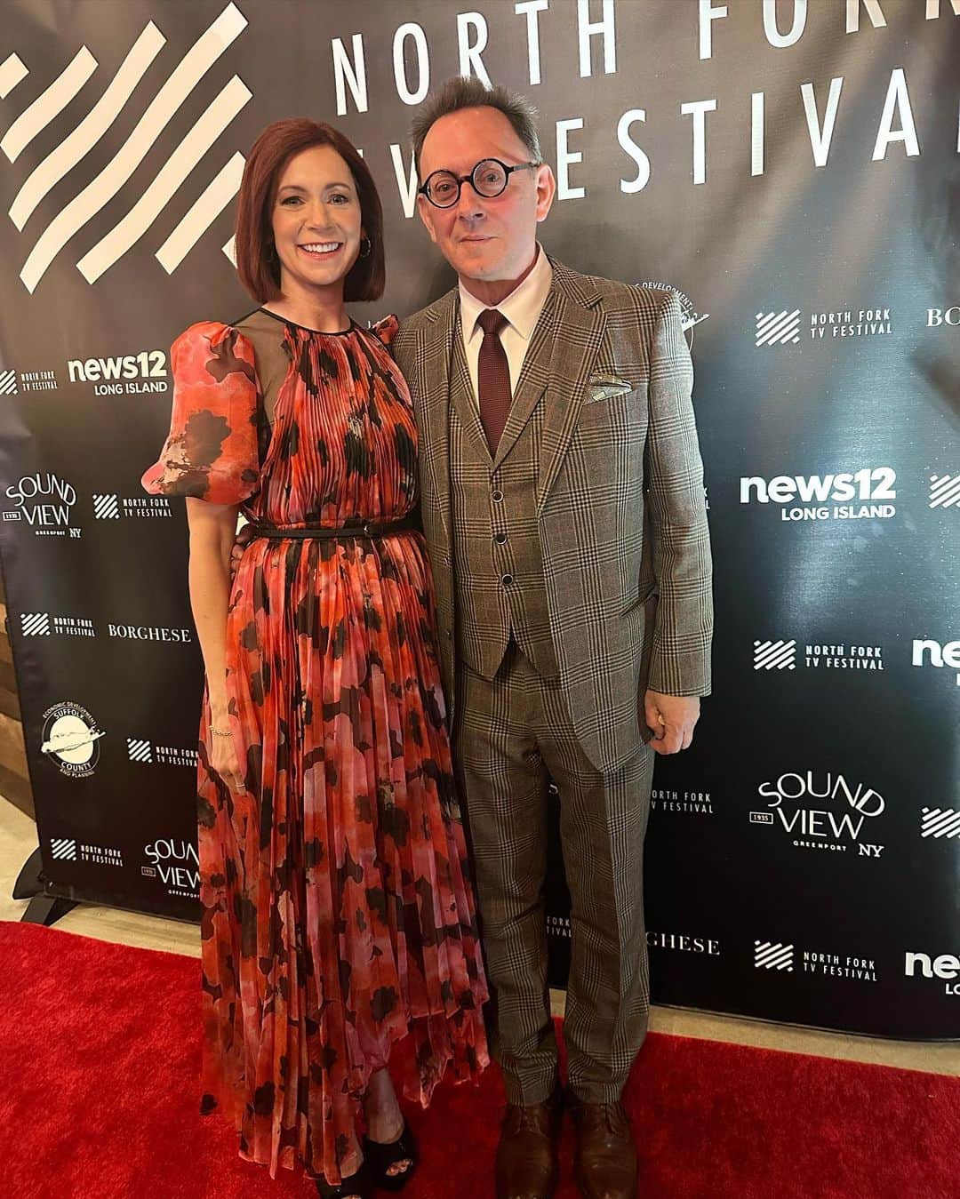 キャリー・プレストンのインスタグラム：「Big night @northforktv 🥂」