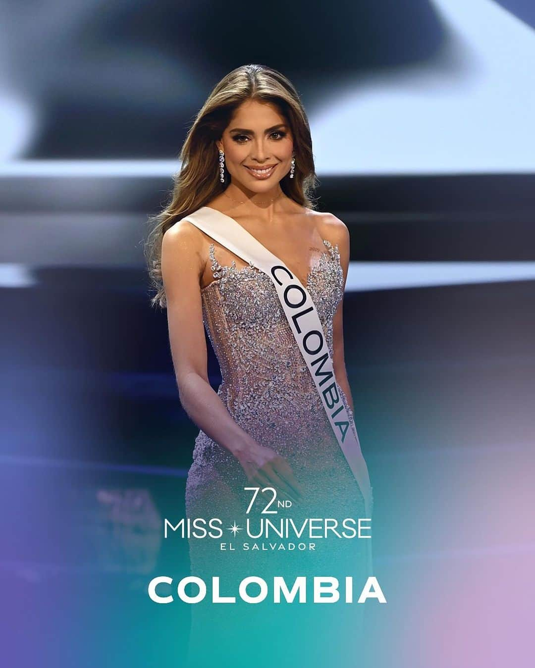 イリス・ミトゥネールさんのインスタグラム写真 - (イリス・ミトゥネールInstagram)「Things are HEATING UP! 🔥  Only 5 delegates remain!!  #72ndMISSUNIVERSE #MissUniverse2023 #missuniverse」11月19日 11時54分 - missuniverse