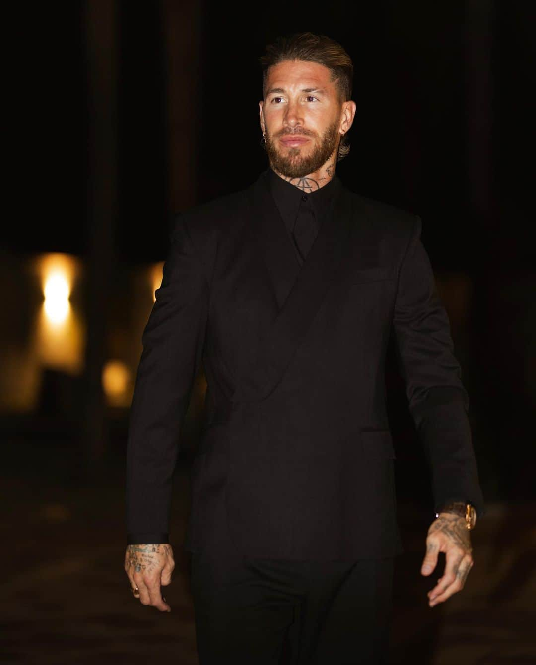 セルヒオ・ラモスさんのインスタグラム写真 - (セルヒオ・ラモスInstagram)「Total black look 👌」11月19日 3時43分 - sergioramos