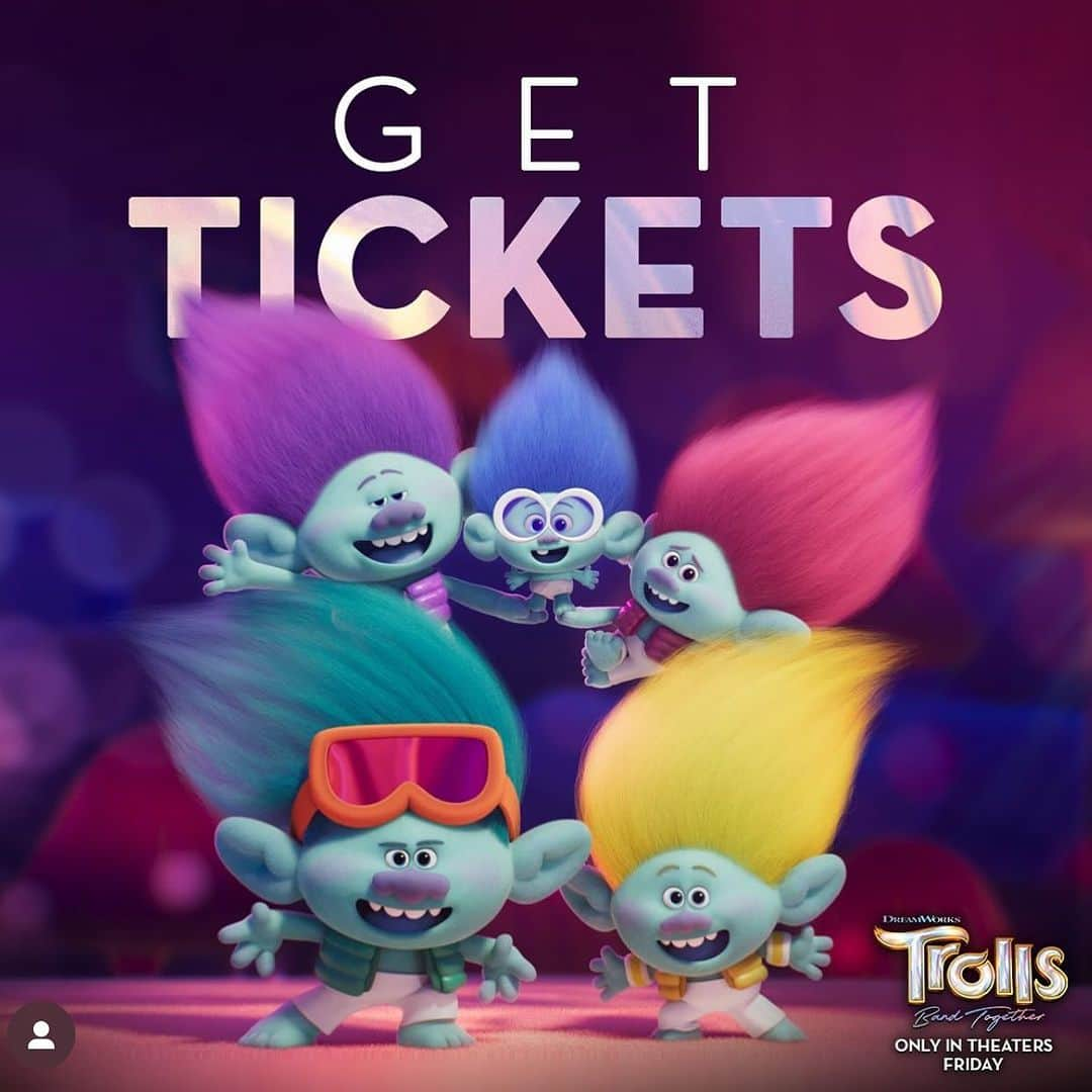 エイミー・シューマーさんのインスタグラム写真 - (エイミー・シューマーInstagram)「Hey Trolls! #trollsbandtogether proud to have voiced a role in this movie. I love @trolls」11月19日 3時55分 - amyschumer