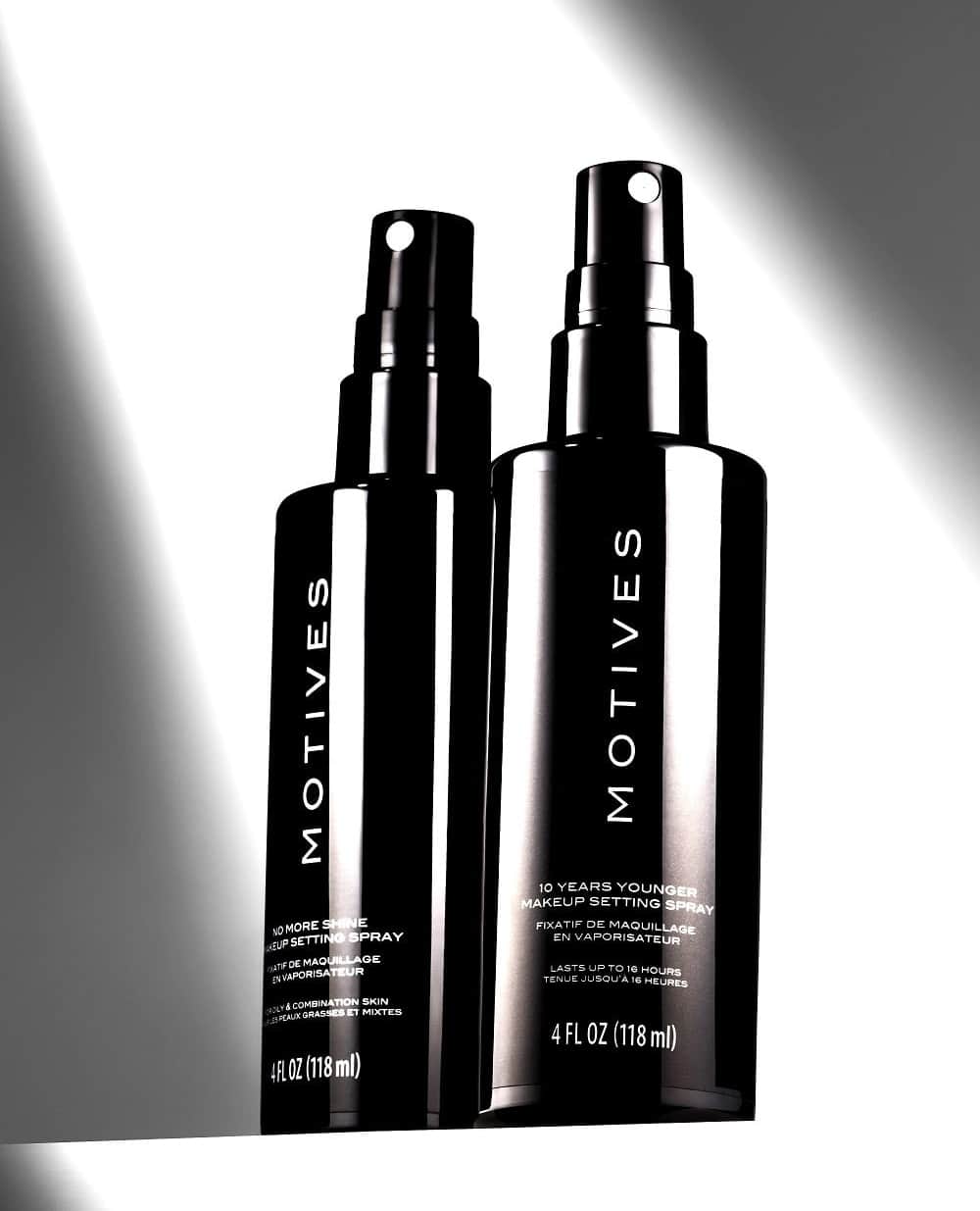 Motives Cosmeticsのインスタグラム：「2 amazing settings sprays with 2 different goals.⁠ ⁠ ⚡️No More Shine gives a mattifying affect to control shine all while keeping your look in check. ⁠ ⁠ ⚡️10 Years Younger gives a youthful look to help keep makeup from settling into fine lines and wrinkles all while locking in your look day and night. ⁠ ⁠ Link in Bio To 🎁⁠ ⁠ #settingspray #set #setandforget #mua #makeupthatlasts⁠」