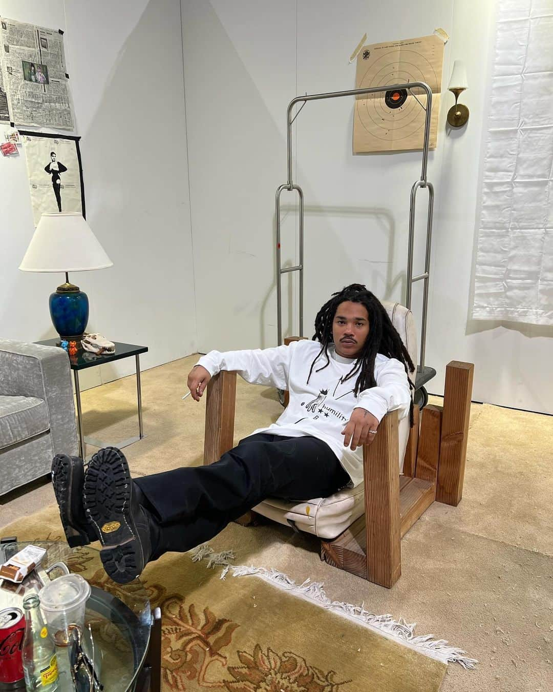 ルカ・サバトさんのインスタグラム写真 - (ルカ・サバトInstagram)「Complex con! Booth E2 I’ve moved my room from The Chateau and made it my booth, Come hang and see the capsule collection :)」11月19日 4時31分 - lukasabbat