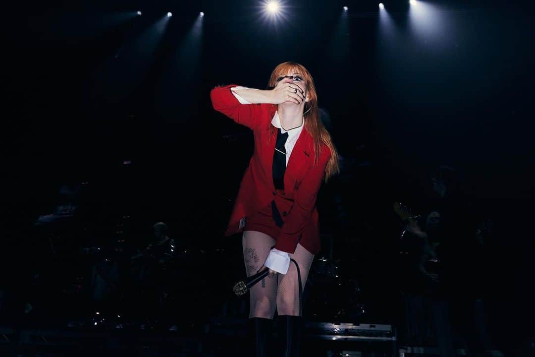 Paramoreさんのインスタグラム写真 - (ParamoreInstagram)「Auckland, NZ.  📸: @zacharygray」11月19日 5時48分 - paramore