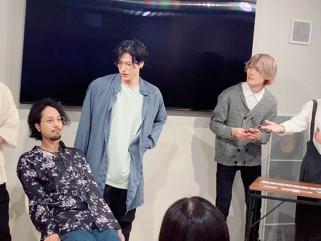 霜月紫さんのインスタグラム写真 - (霜月紫Instagram)「#みんなで闇BL」11月19日 6時53分 - yukarishimotuki