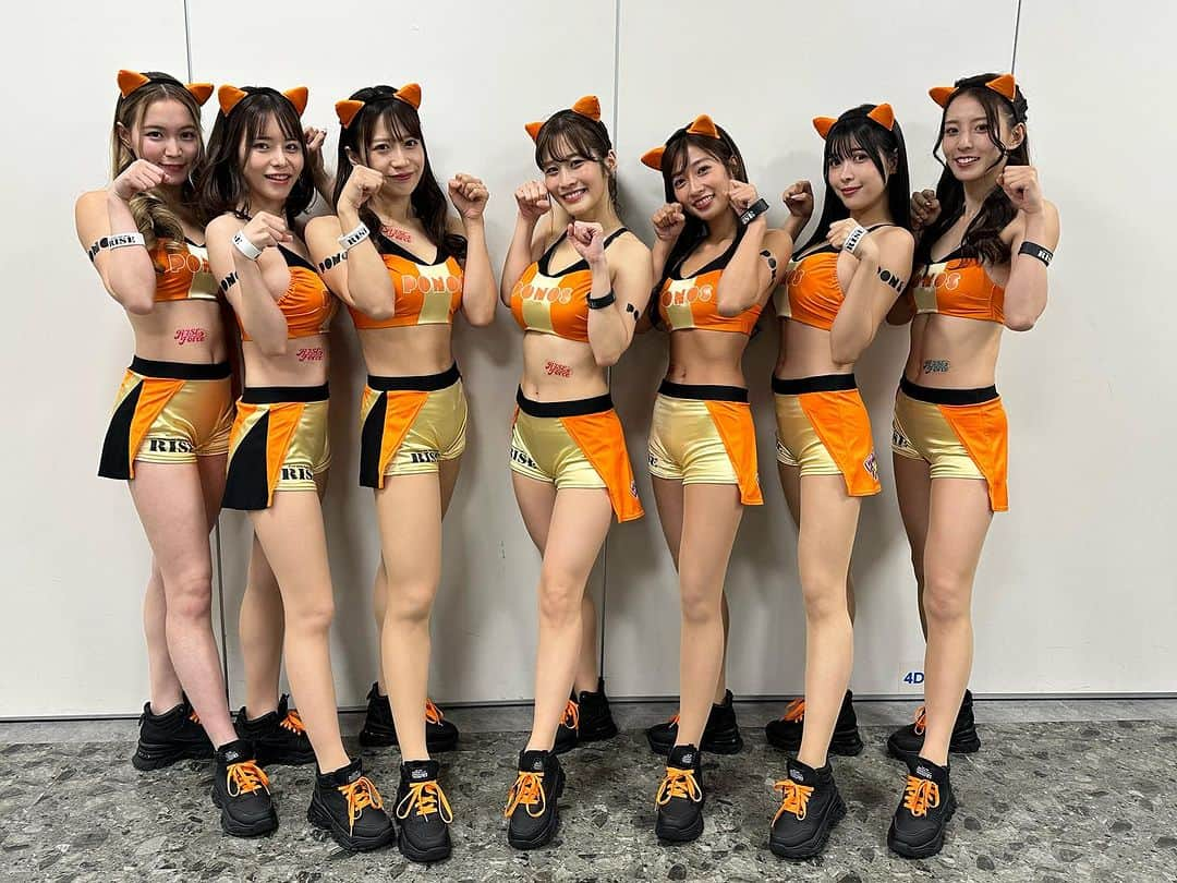 大貫彩香さんのインスタグラム写真 - (大貫彩香Instagram)「昨日みんなと🐈🧡  本日は FIGHT CLUB 17:00〜本線開始AbemaTVにてご覧いただけます✨ この度もラウンドガールを務めさせていただきます 宜しくお願いします😊🌸」11月19日 12時26分 - sayaka_oonuki