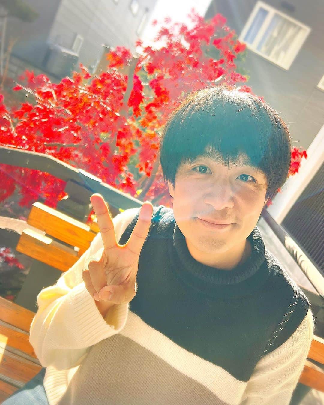 藤澤ノリマサさんのインスタグラム写真 - (藤澤ノリマサInstagram)「*  ちょっとだったけど 実家に立ち寄ることが出来ました。  お父さん、お母さん ありがとう。  #藤澤ノリマサ #両親 #ありがとう #感謝 #札幌 #実家 #また来るね  *」11月19日 12時25分 - fujisawa_0308