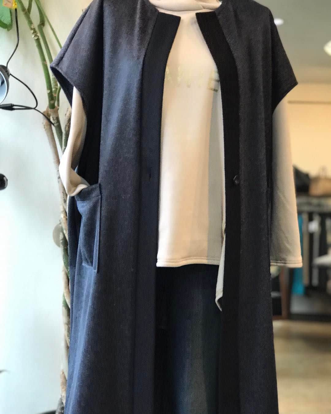 M2companyさんのインスタグラム写真 - (M2companyInstagram)「《pareatsu》  【BASE】 https://pareatsu.base.ec  #pareatsu #パレアッツ #m2company #エムツーカンパニー #2023AW #新作冬物 #冬物 #裏起毛スウェット #ロングジレ #おしゃれさんと繋がりたい  #ciao_varano」11月19日 7時27分 - pareatsu_official