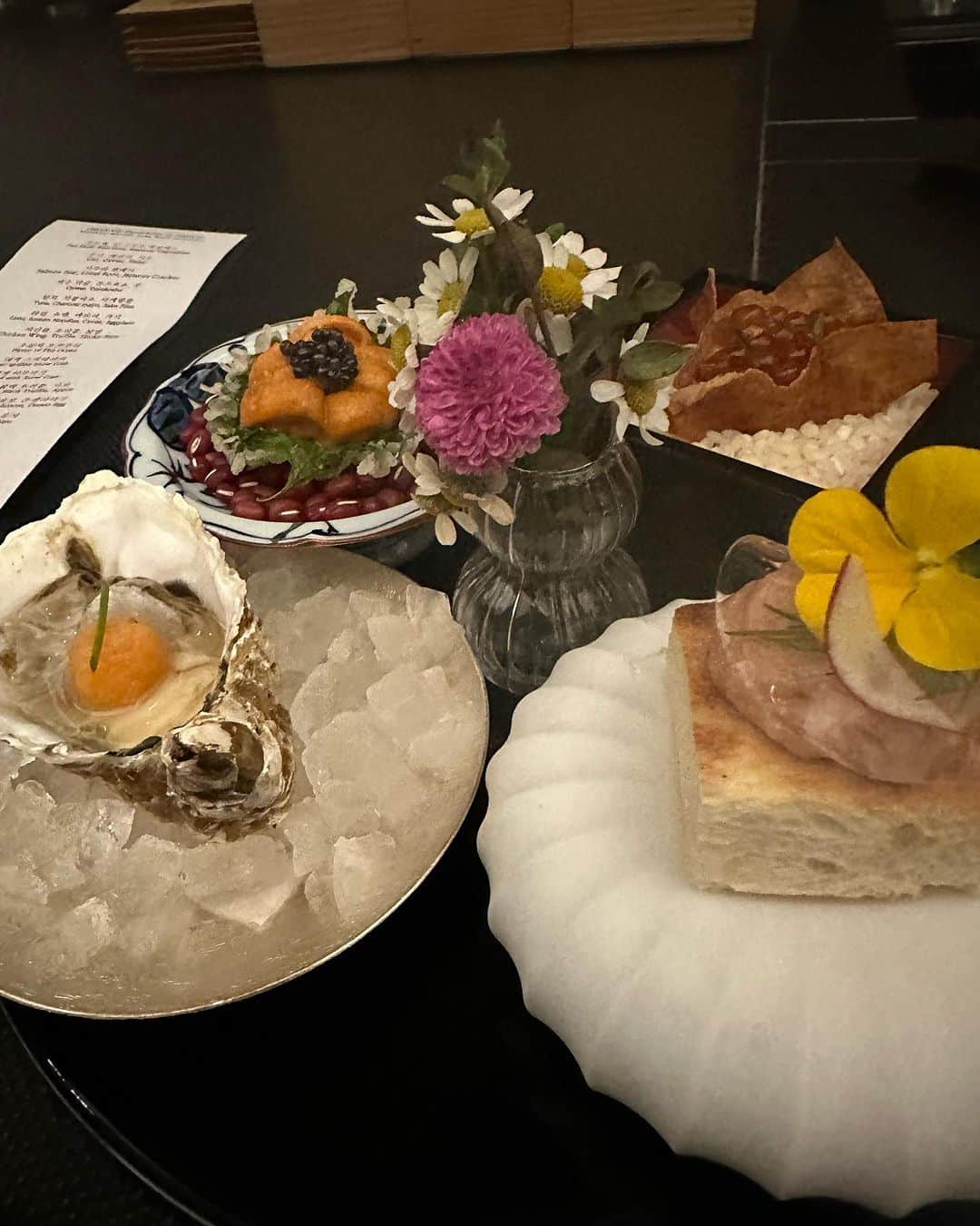 キム・ジョンウンさんのインスタグラム写真 - (キム・ジョンウンInstagram)「beautiful dinner🥰」11月19日 8時13分 - chocolatecat9