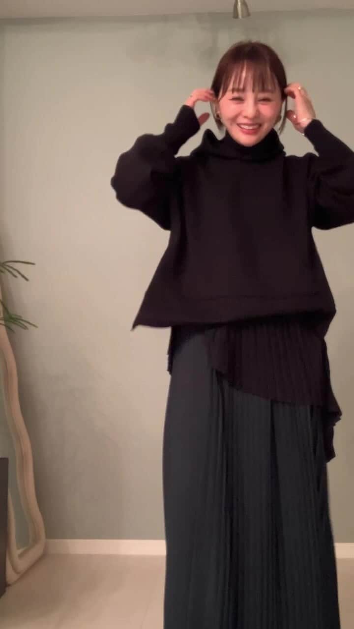 田中亜希子のインスタグラム：「新作着てみました! @unliens.jp   #小柄コーデ#小柄女子 #低身長コーデ #低身長ファッション #おちびの輪 #シンプルコーデ#petitefashion #petiteoutfit #petitestyle」