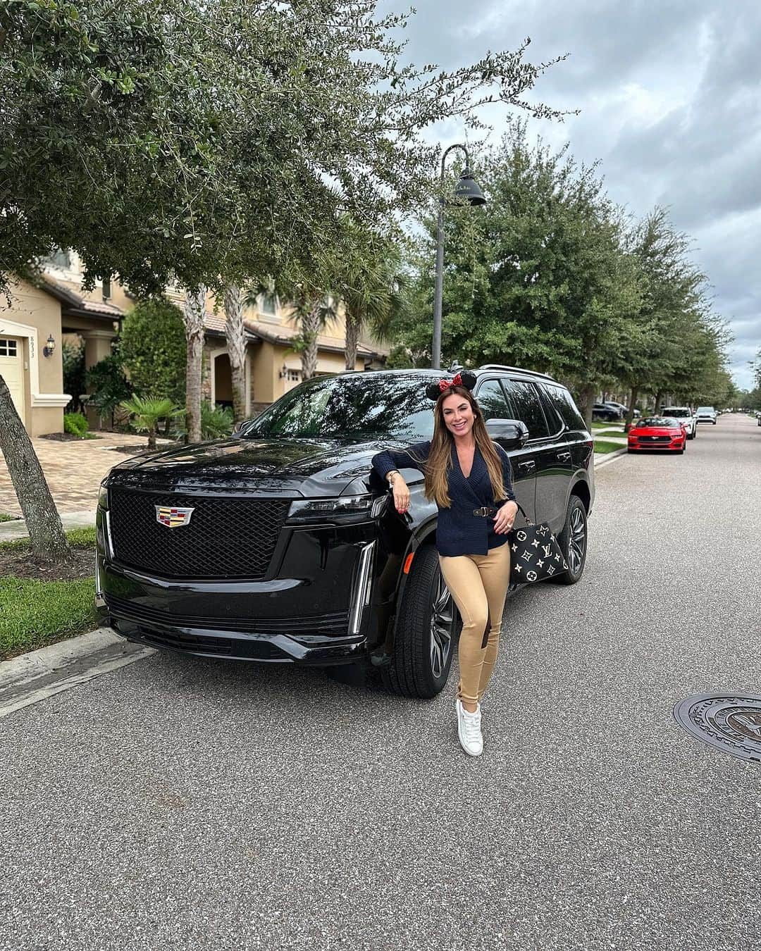 Nicole Bahlsさんのインスタグラム写真 - (Nicole BahlsInstagram)「Hoje foi dia de curtir a magia da Disney com o conforto e a segurança da @floridarentalcar... Uma jornada encantadora do começo ao fim! 🏰🚗  Obrigada @brancorodrigo pelo carinho e atenção durante a minha viagem ❤️」11月19日 9時27分 - nicolebahls