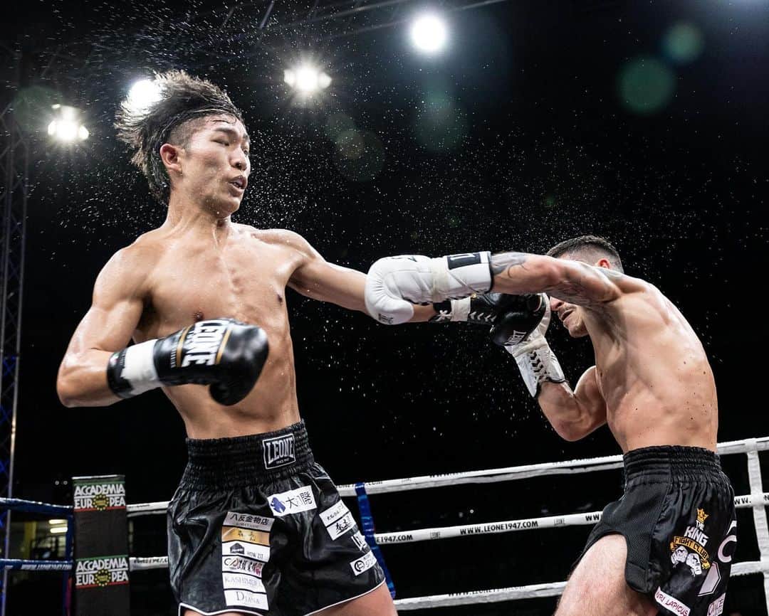 K-1【Official】さんのインスタグラム写真 - (K-1【Official】Instagram)「OKTAGON Kickboxing Event for November 18 in Italy  👑New Champion  🌍ISKA World Title Fight – K-1 -59KG ×🇮🇹Mirko Flumeri  ［4R KO］ ◎🇯🇵Takumi Terada   #k1wgp #k1 #Oktagon #Italia #Torino #Italy #Turin #KREST #K1GYM ︎©︎OKTAGON」11月19日 9時36分 - k1wgp_pr