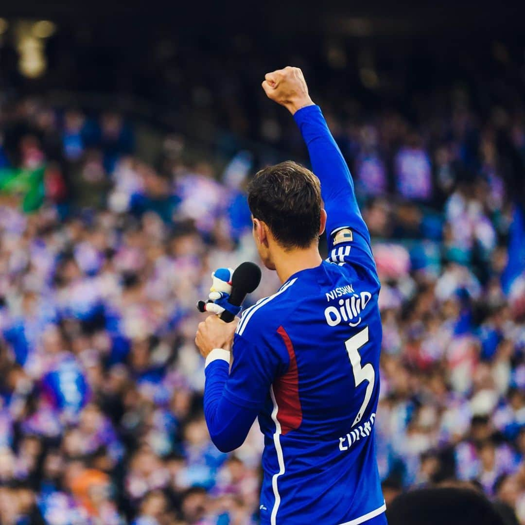 横浜F・マリノスさんのインスタグラム写真 - (横浜F・マリノスInstagram)「@eduardo.jp93 ✊ #fmarinos #エドゥアルド」11月19日 10時20分 - yokohamaf.marinos