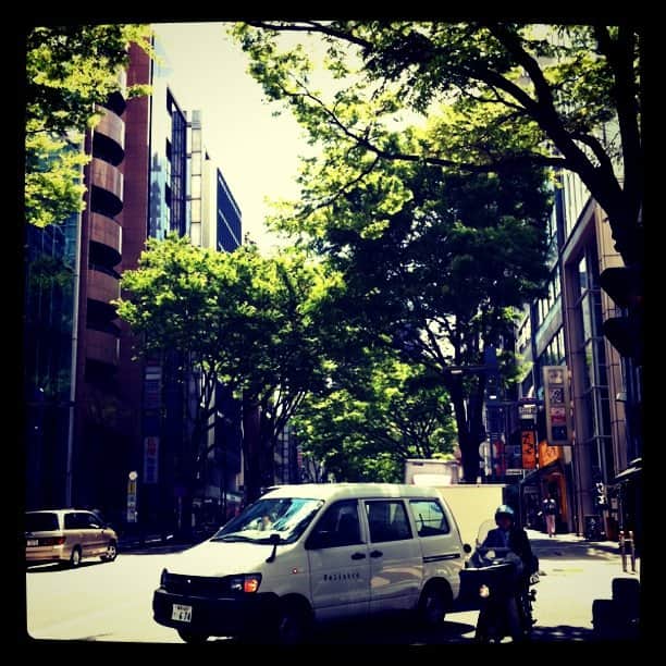 のインスタグラム：「sunny day shibuya」