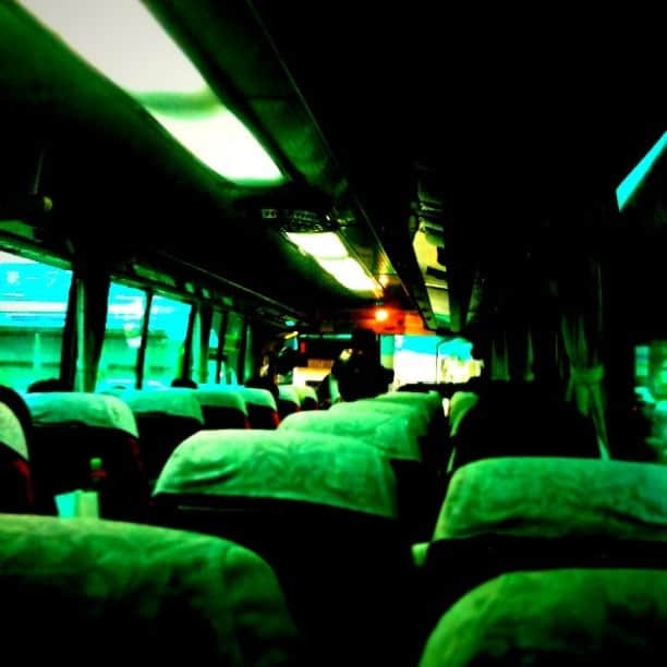 のインスタグラム：「get on the BUS(￣▽￣)シャブヤ♪シャッシャ♪シャブヤローコー♪（笑）」
