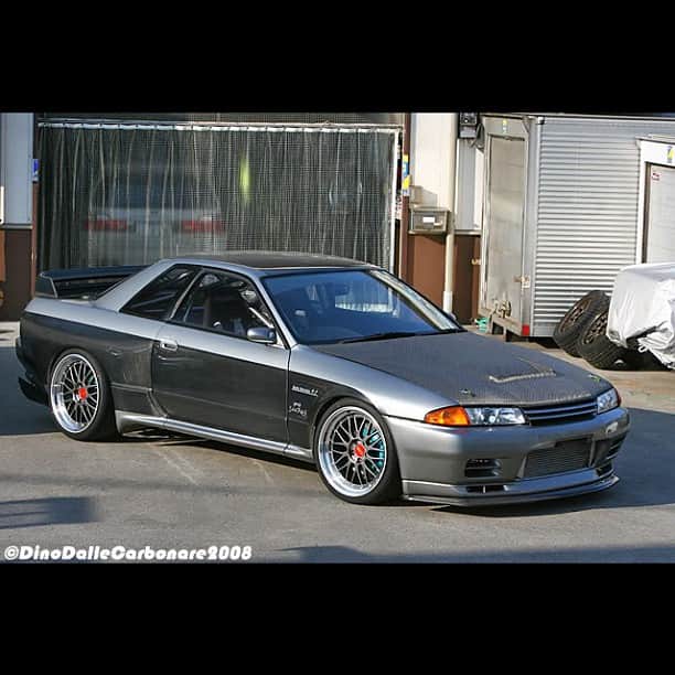 CarsWithoutLimitsさんのインスタグラム写真 - (CarsWithoutLimitsInstagram)「#Nissan #skyline #GTR #carsovereverything #car #cars #coupe #vehicle #powerful #jdm #stancework #rims #lowered #japan #Japanese #Nismo #r32 #r33 #r34 #gtst #skylinegtr」3月30日 6時22分 - carswithoutlimits