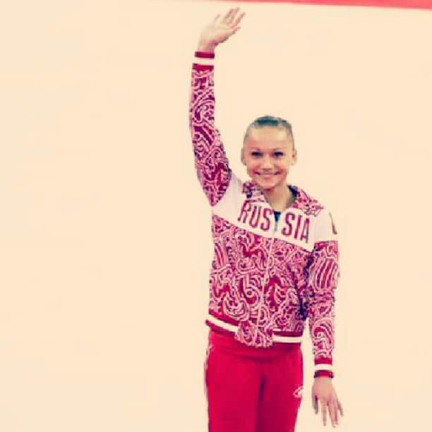 マリア・パセカのインスタグラム：「#olympicgames #london2012 #red #white #beautiful #gymnast #mariapaseka #paseka #russianjackets #athlet #gymnast #gymnastic #girl #sport #talented #followme」