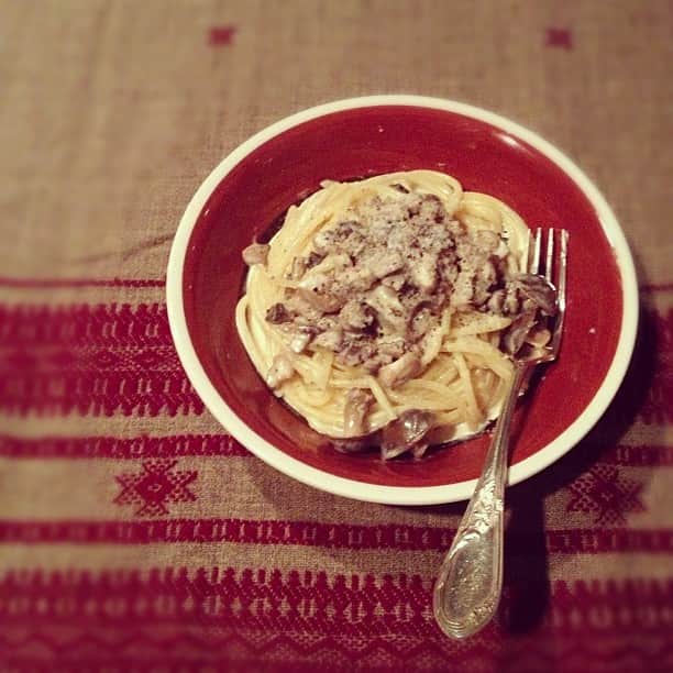 小堀紀代美さんのインスタグラム写真 - (小堀紀代美Instagram)「キノコクリーム。今日は炭水化物day、サラダは食べたけど。」10月2日 17時50分 - likelikekitchen