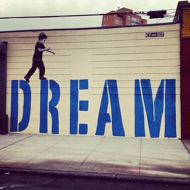 のインスタグラム：「Get after it. #graffiti #art #ecko」