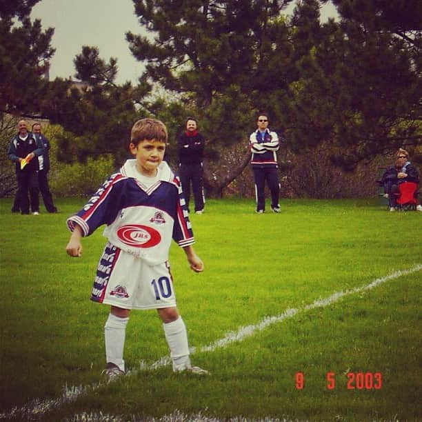 マイケル・ペトラッソのインスタグラム：「#football」