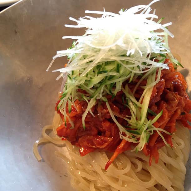 金セアルのグルメインスタ