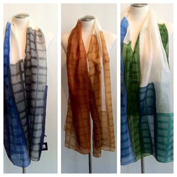 ジャルボのインスタグラム：「#handpainted #jarbo #fashion #scarves #silk #style #sanmarino #brentwood  #bellevue  #newportbeach #birmingham #beverlyhills」