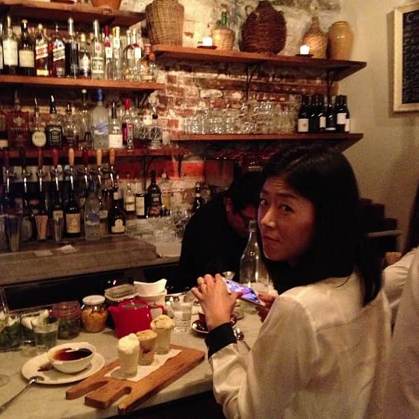 松山智一のインスタグラム：「嫁のインスタをインスタ。」