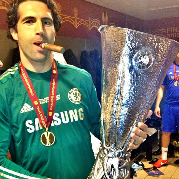 のインスタグラム：「We did it again!!! Chelsea made history by joining the exclusive group of teams that have won two consecutive European Cups 👏👏👏 Well done boys  #ChelseaFC #veryproudofCFC」