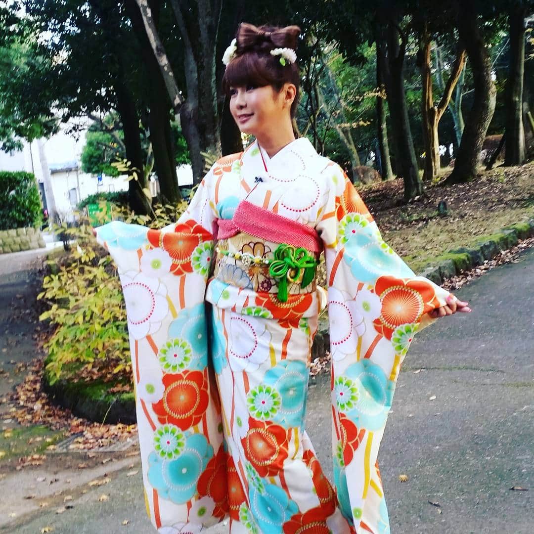 はるな愛さんのインスタグラム写真 - (はるな愛Instagram)「#japan#kimono#furisode #着物#振り袖」12月28日 8時23分 - aiharuna_official