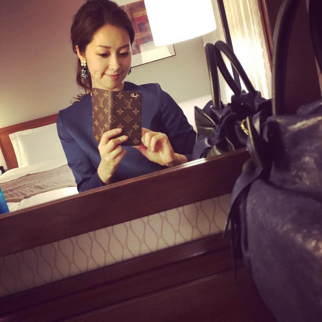 笛木優子のインスタグラム：「スタンバイ中なワンカット📷💛」