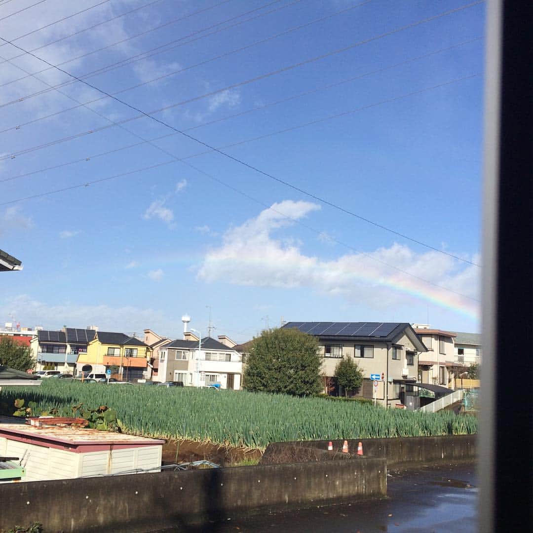 大竹壱青のインスタグラム：「大雨だったけど今晴れればいいや☀️✨🌈 #久々に虹を見た気がする。。。😁 #なんか虹を見て子供心を取り戻した感じがするな〜 #2mが虹見てテンション上がりました。。。」