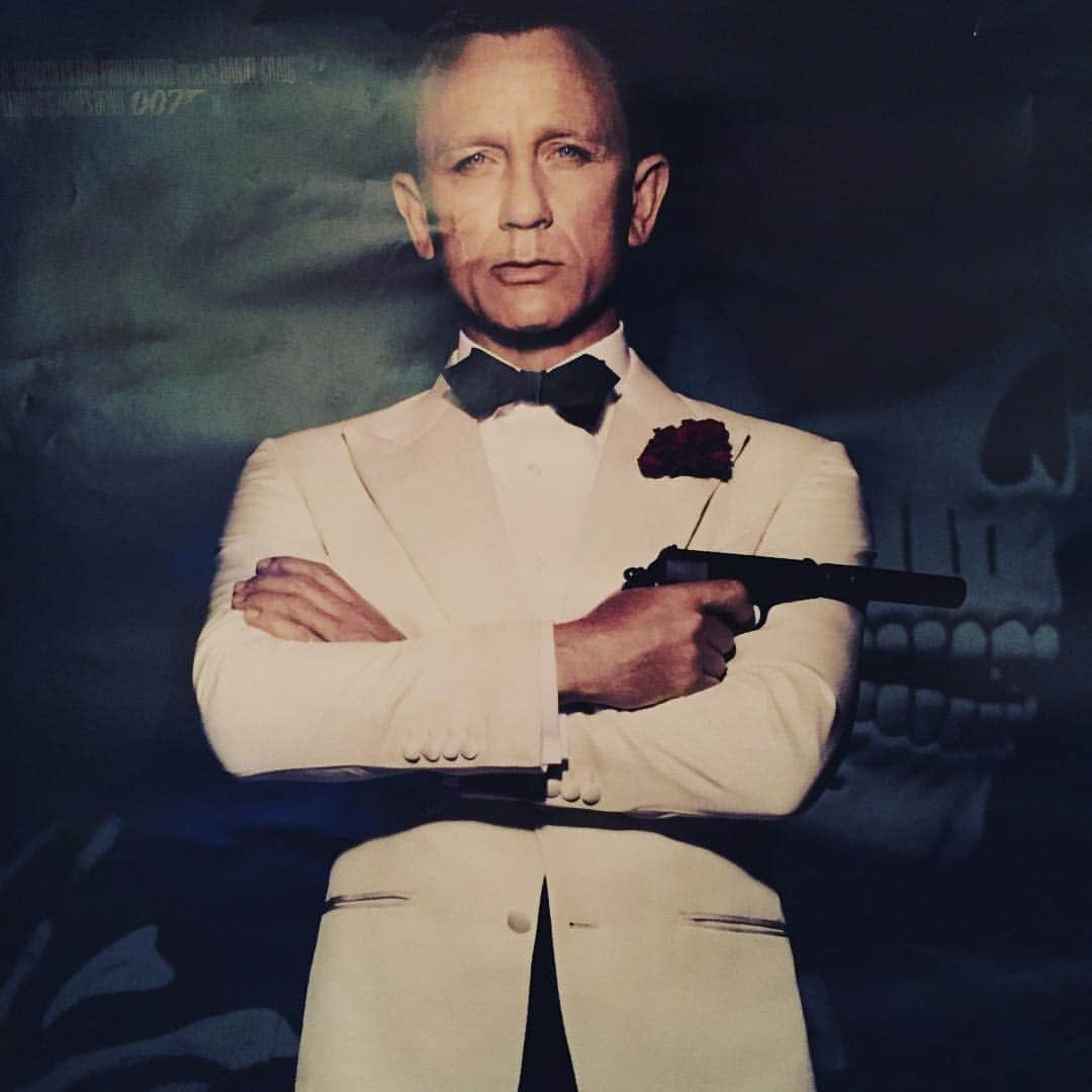 おたこぷーのインスタグラム：「明日行くぅ 007 スペクター」