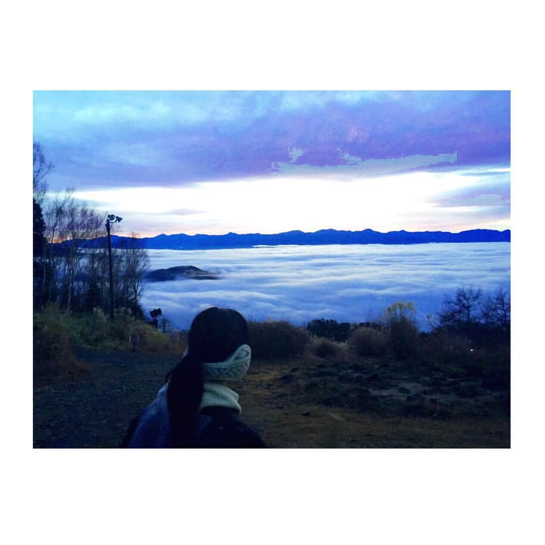 芳根京子さんのインスタグラム写真 - (芳根京子Instagram)「初めて見る雲海。  凄かった。。 #QuickJapan」12月11日 22時05分 - yoshinekyoko