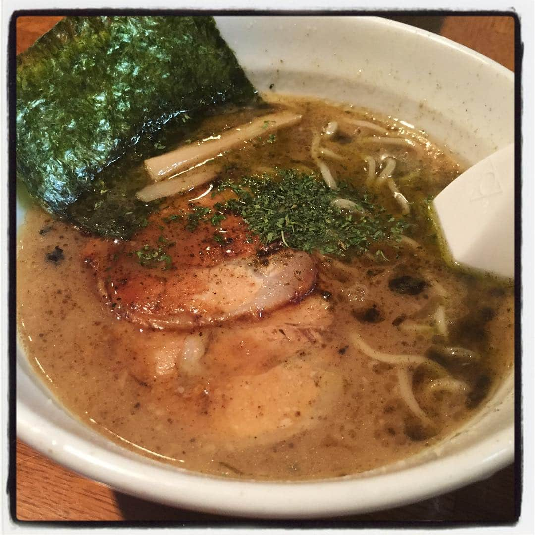 柳下毅一郎さんのインスタグラム写真 - (柳下毅一郎Instagram)「Hemp Ramen」12月12日 18時31分 - garth_y