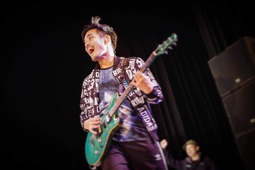 FLOWのグルメインスタ