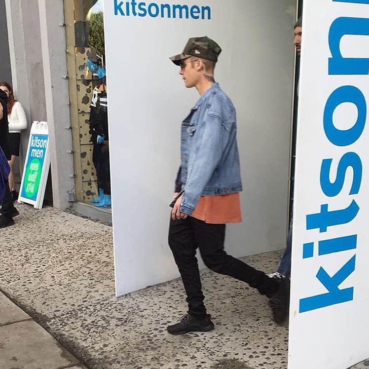 キットソンのインスタグラム：「Everyone's shopping the big Kitson sale!! Thanks @justinbieber for visiting our Men's store on Robertson! Entire store on sale. Check out shopkitson.com for the list of discounts! #giftgoals #giftsquad #thisiskitson #deals #justinbieber」
