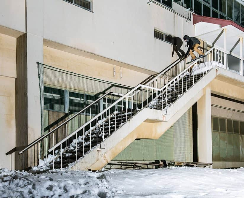 TransWorld SNOWboarding Japanさんのインスタグラム写真 - (TransWorld SNOWboarding JapanInstagram)「世界が認めた日本人アーバーンライダー。 rider: Atsushi Hasegawa location: Somewhere in Niigata photo: Yoshifumi Shimizu #SNOWBOARDINGPLUS #TRANSWORLDJAPAN #snowboarding #snowboard #スノーボーディングプラス #トランスワールドジャパン #スノーボーディング #スノーボード」12月16日 21時56分 - snowboardingplus