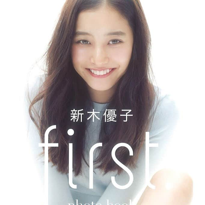 JILLEのインスタグラム：「JILLEでもモデルを務めてくれていた新木優子さんのphoto book「first.」が本日発売されましたよ〜！ぜひチェックを！ #新木優子」