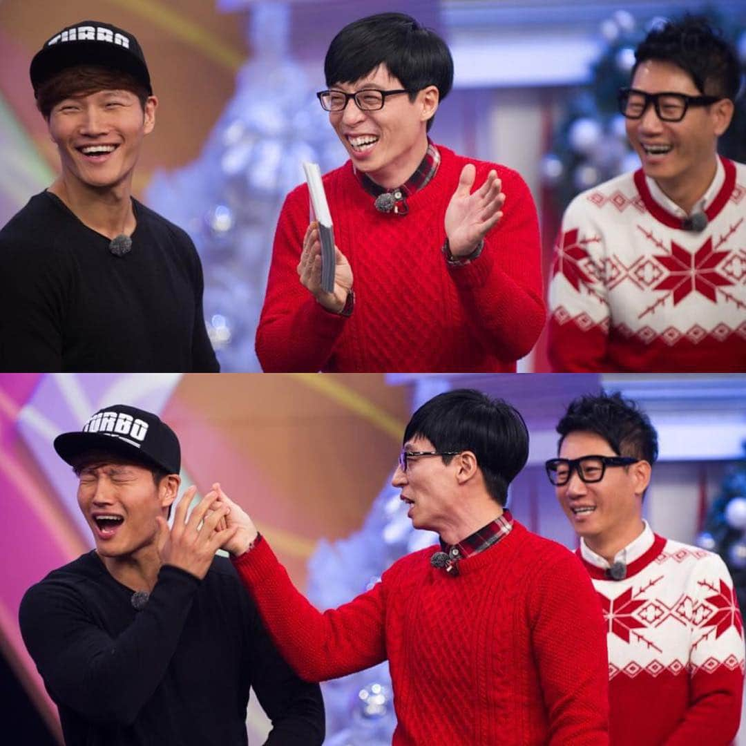 ユ・ジェソクさんのインスタグラム写真 - (ユ・ジェソクInstagram)「Love-hate r/s between jongkook and jaesuk ❤️💔 || on a side note, merry Christmas!! 🎅🏻✨」12月26日 0時13分 - yoojaesukkie_