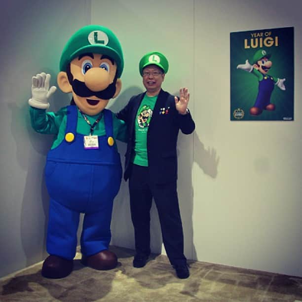 任天堂アメリカさんのインスタグラム写真 - (任天堂アメリカInstagram)「Mr. Tezuka, producer of New Super Luigi U, wishes you a happy #YearofLuigi #nintendo #gamer」6月22日 7時53分 - nintendoamerica