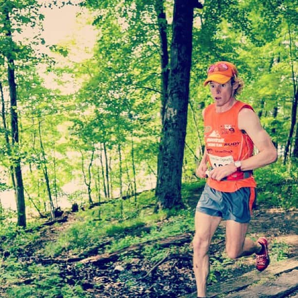 Montrailのインスタグラム：「Montrail athlete Max King grinds out the miles at the Yankee Springs Trail Run last weekend. Photo: Scott Laudick」